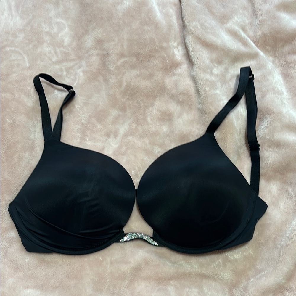 VS Plunge W/Sparkle! Black Molded Cup Bra with Adjustable Straps